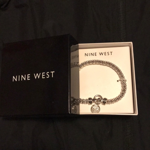nine west bracelet